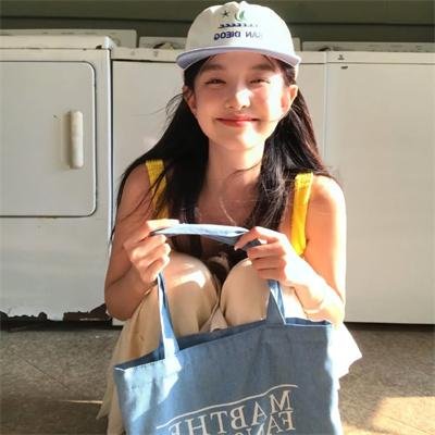 加布里埃拉,丁香和肉桂